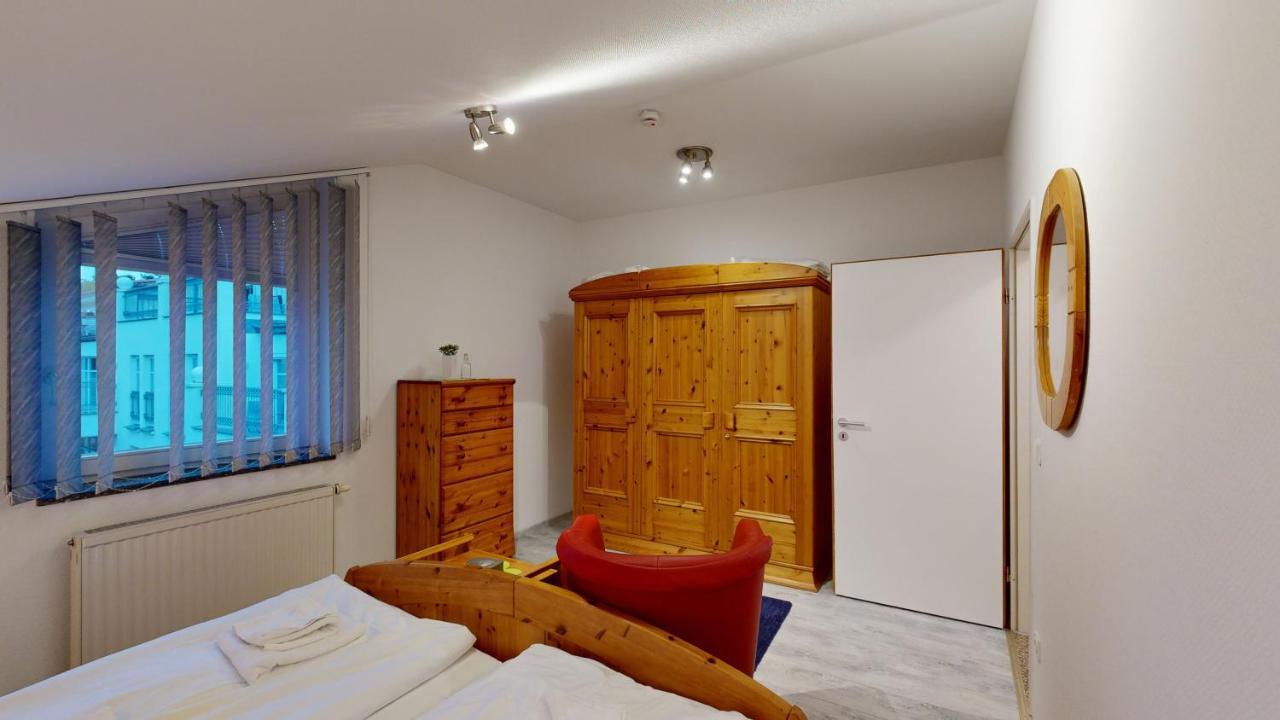 Strandnahe Mit Schwimmbad Im Haus, A Cappella 07, * Ostseebad Binz