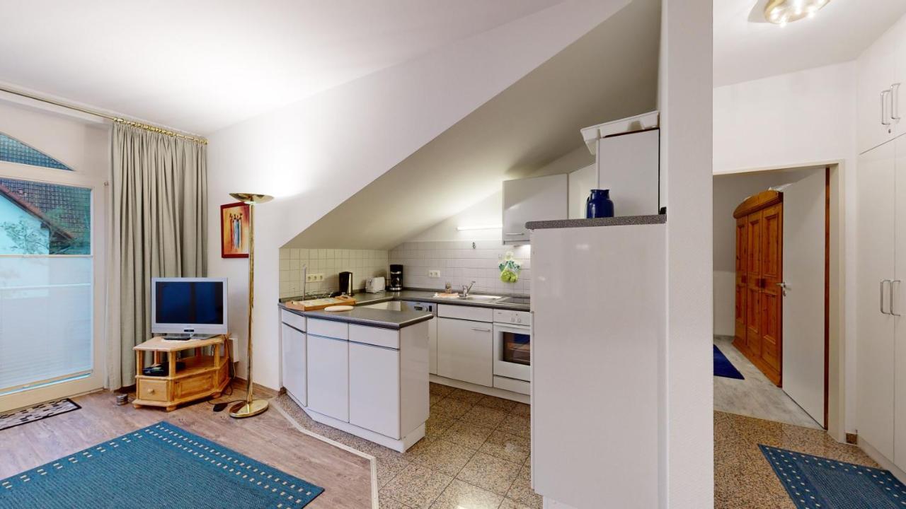 Strandnahe Mit Schwimmbad Im Haus, A Cappella 07,